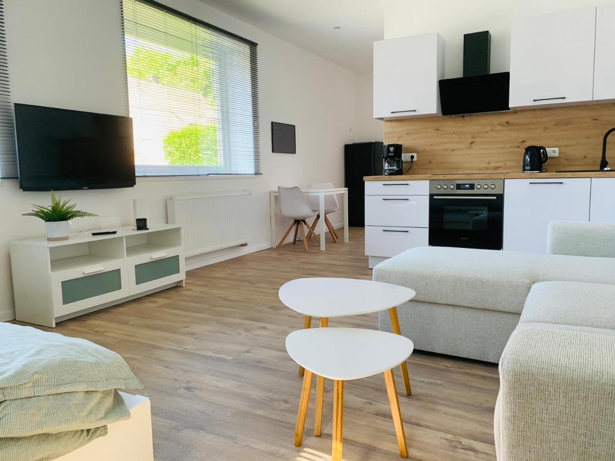 ברונסבוטל Feddersen Living Kernsanierte Ferienwohnungen - Gemuetlich - Netflix - Voll Ausgestattet - Zentral מראה חיצוני תמונה