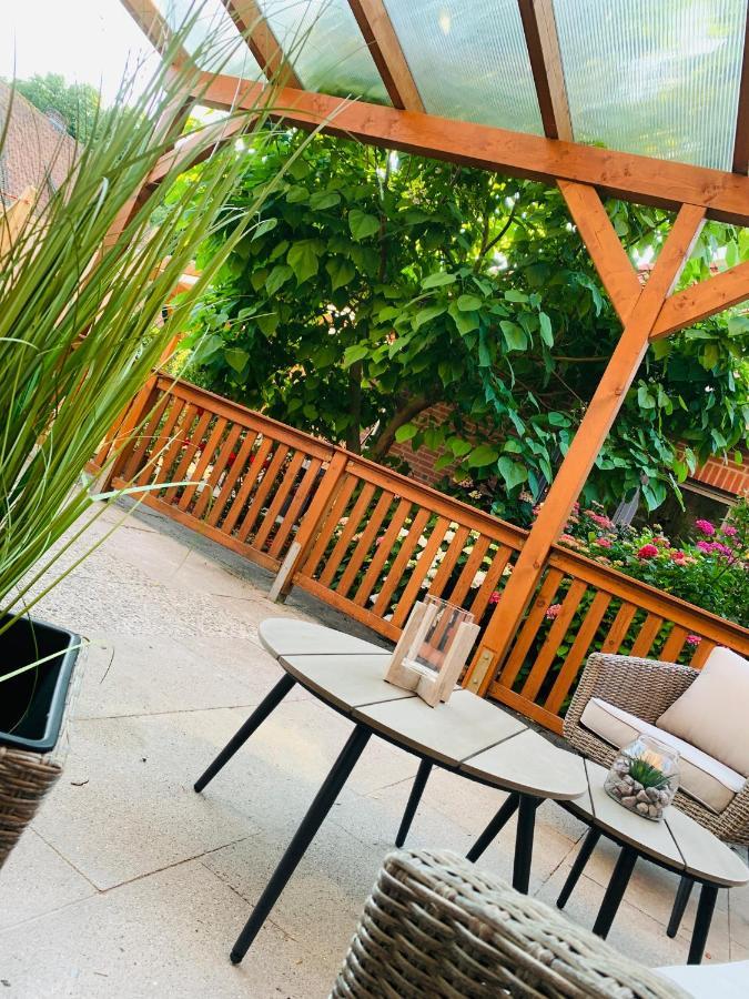 ברונסבוטל Feddersen Living Kernsanierte Ferienwohnungen - Gemuetlich - Netflix - Voll Ausgestattet - Zentral מראה חיצוני תמונה